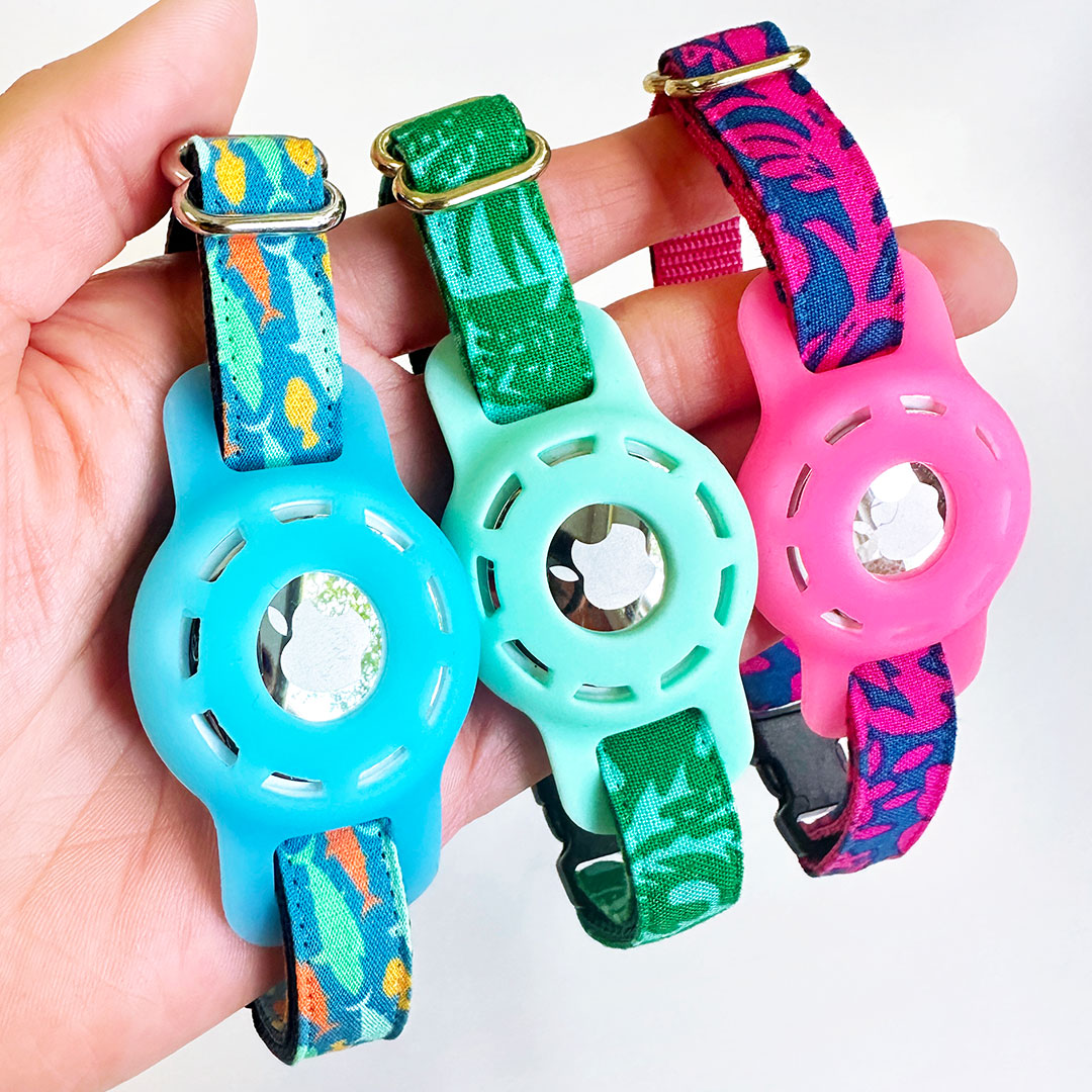 Cat Collar - "Cabana Pink" - Hawaiian Hot Pink Cat Collar / Summer, Tropical, Beach, Island / Breakaway Buckle or Non-Breakaway / Cat, Kitten + Small Dog Sizes