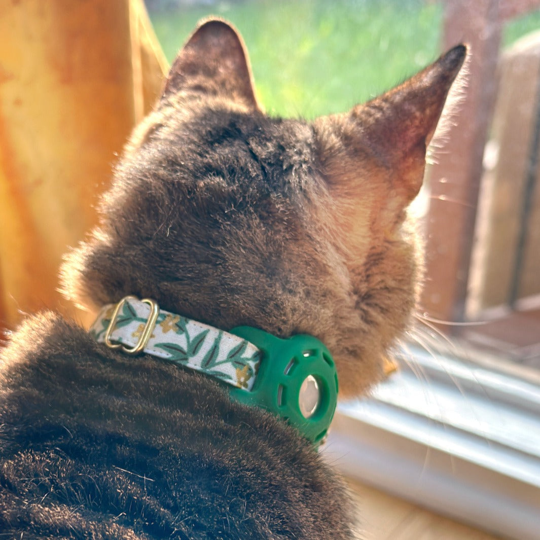 AirTag® Holder for Small Pet Collars (15 Colors) - Sized for Cats + Small Dogs