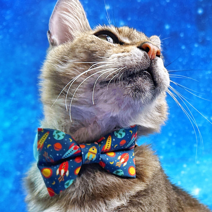 Bow Tie Cat Collar Set - "Retro Rockets" - Space Cat Collar w/ Matching Bowtie / Galaxy, Planets, Sci-Fi, Spaceship, NASA, Astronomy / Cat + Small Dog