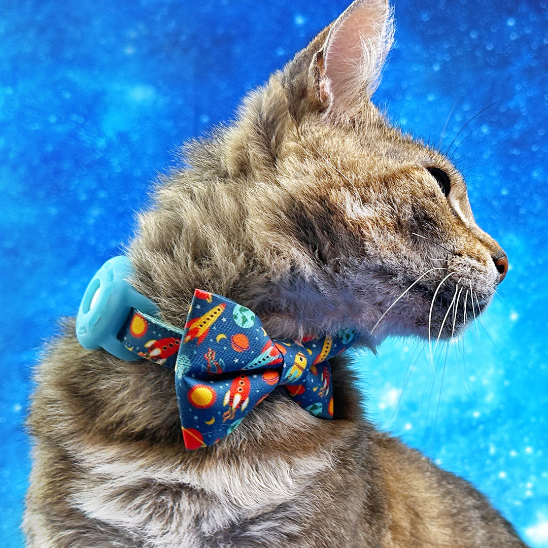 Cat Collar - "Retro Rockets" - Space Themed Cat Collar / Sci-Fi, Outer Space, Space Ship, Galaxy, Planets, Science, HG Wells, NASA  / Breakaway Buckle or Non-Breakaway / Cat, Kitten + Small Dog Sizes