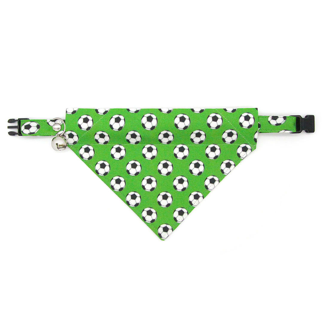 Soccer Cat Collar - "Soccer" - Green Sports Cat Collar / FIFA, World Cup, Futball, European Football / Breakaway Buckle or Non-Breakaway / Cat, Kitten + Small Dog Sizes