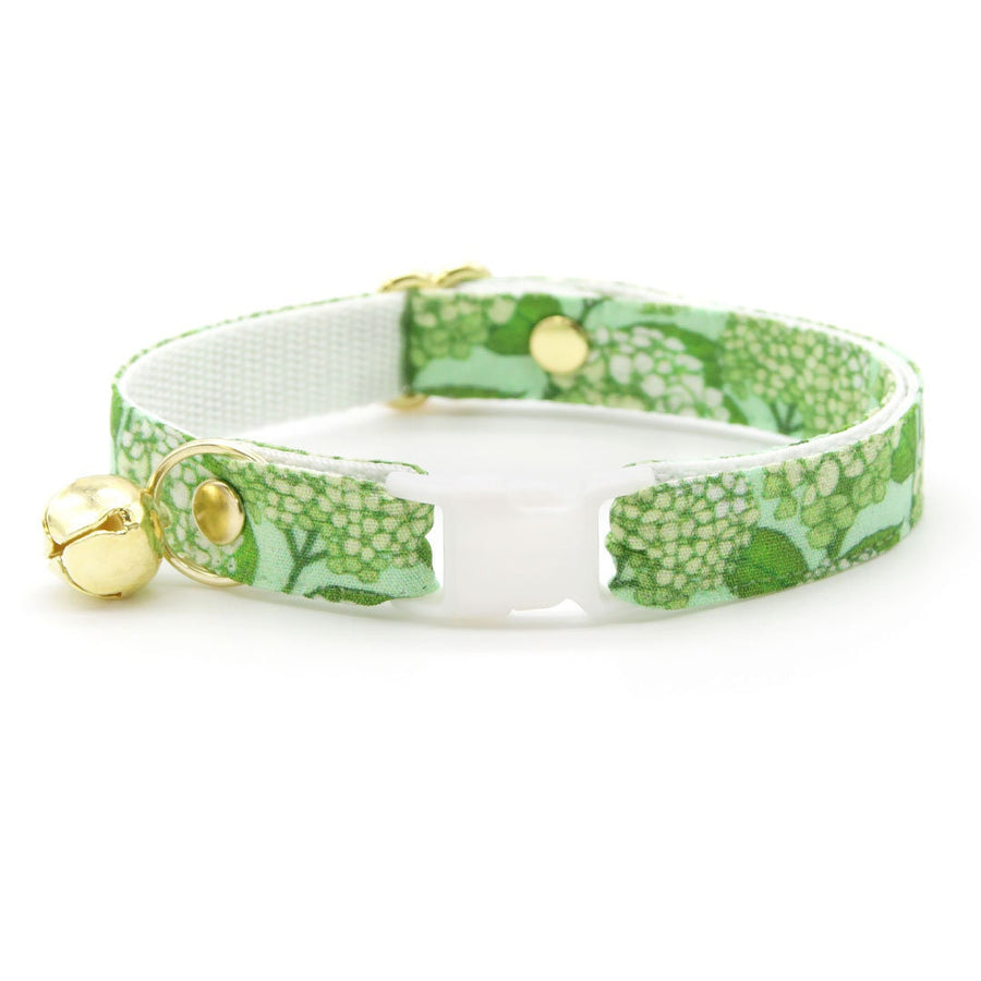 Cat Collar - "Hydrangea Hill" - Botanical Green Cat Collar / Breakaway Buckle or Non-Breakaway / Cat, Kitten + Small Dog Sizes