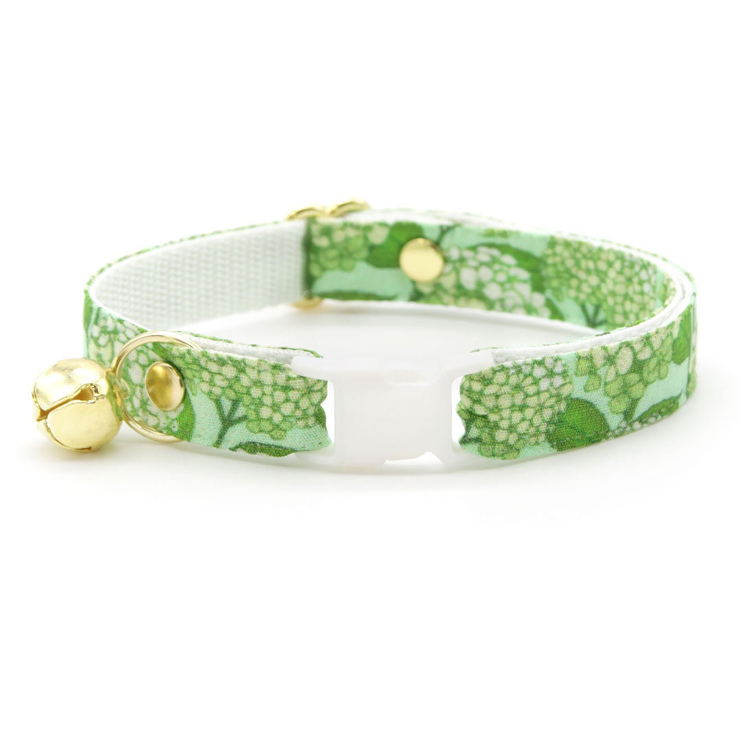 Cat Collar & Bunny Ear Bow Set - "Hydrangea Hill" - Botanical Floral Green Cat Collar with Matching Bunny Bow Tie / Cat, Kitten + Small Dog Sizes