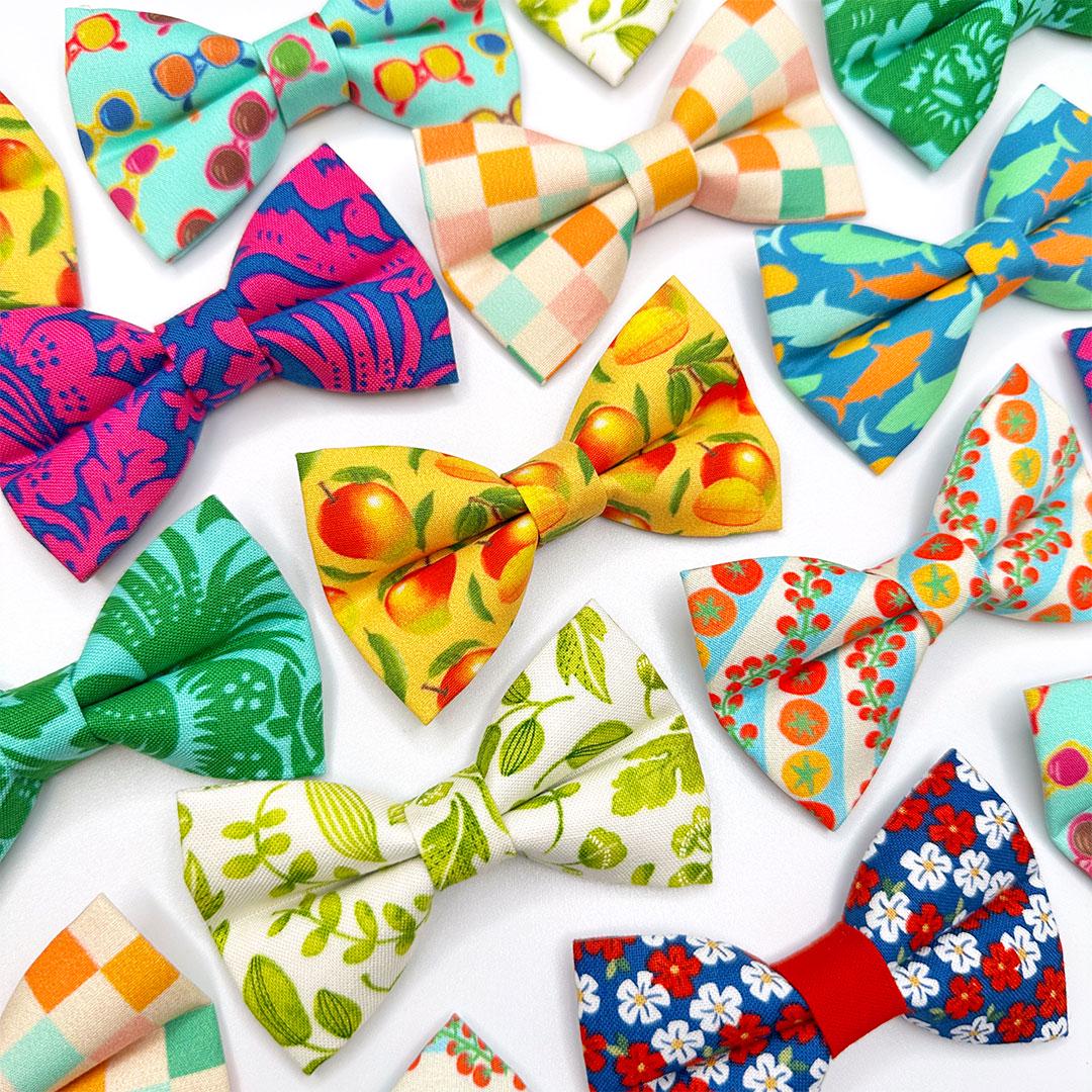 Mango Cat Bow Tie - "Mango Tango" - Yellow Fruit Mangoes Bow Tie for Cat Collar / Tropical, Summer, Fun / Cat, Kitten + Small Dog Bowtie