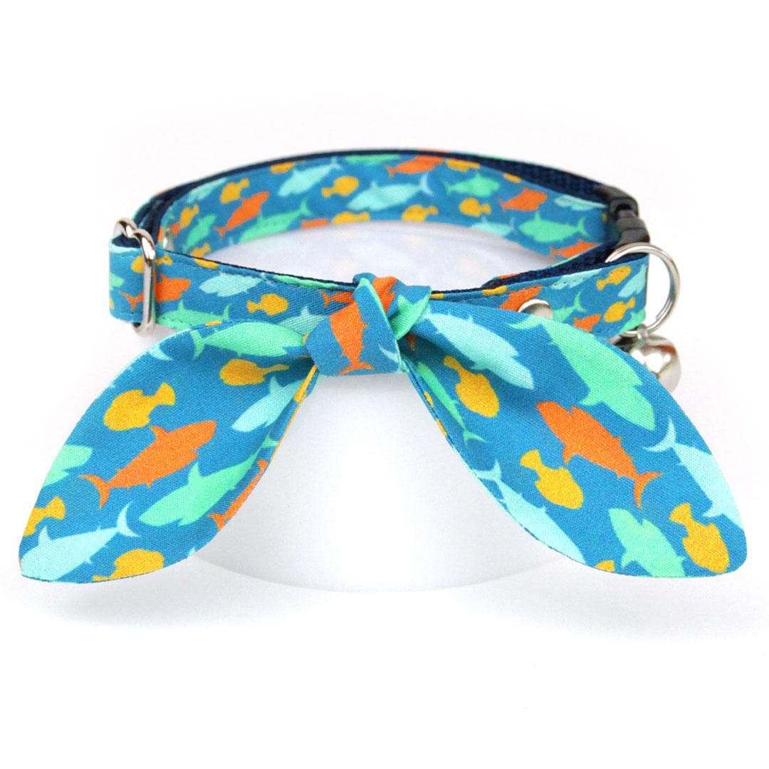 Shark Cat Collar - "Fintastic" - Blue Fish Cat Collar / Ocean, Sea, Aquatic, Beach, Summer / Breakaway Buckle or Non-Breakaway / Cat, Kitten + Small Dog Sizes
