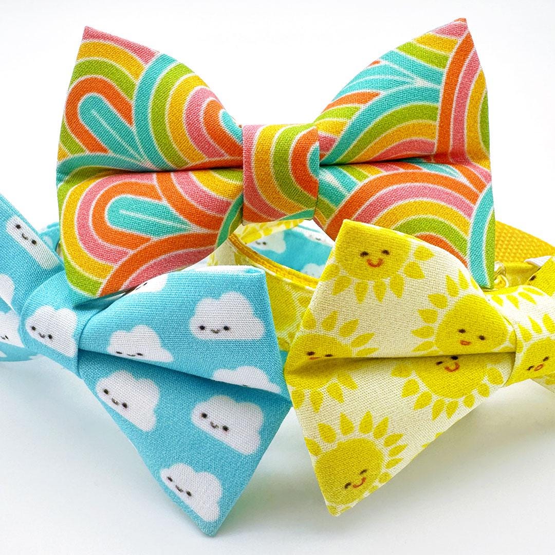 Cat Collar - "Sunshine" - Smiling Yellow Sun Cat Collar / Breakaway Buckle or Non-Breakaway / Cat, Kitten + Small Dog Sizes