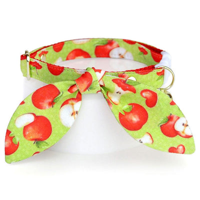 Cat Collar - "Apple of My Eye" - Green & Red Apple Cat Collar / Fall, Back To School, Apple Picking / Breakaway Buckle or Non-Breakaway / Cat, Kitten + Small Dog Sizes