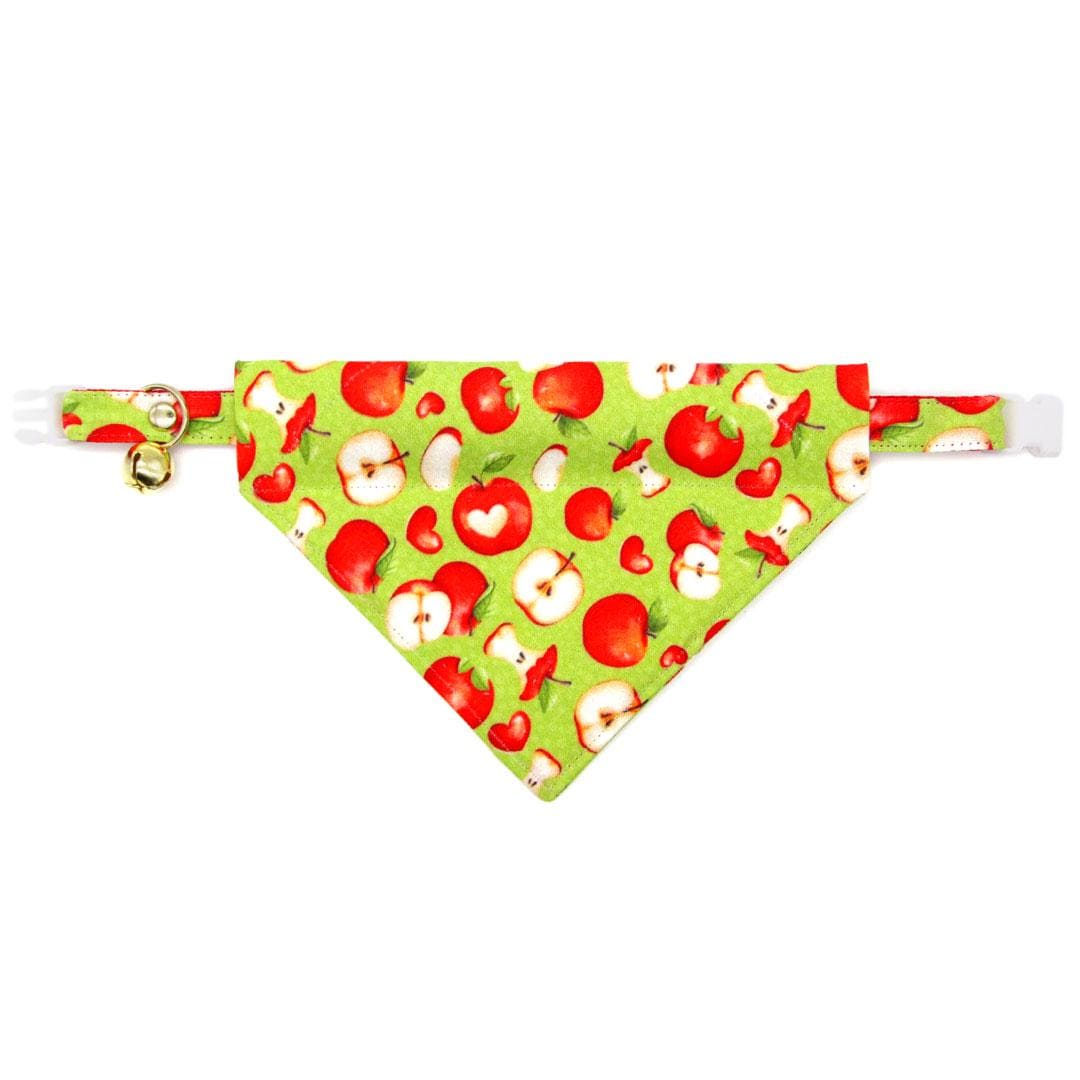 Cat Collar - "Apple of My Eye" - Green & Red Apple Cat Collar / Fall, Back To School, Apple Picking / Breakaway Buckle or Non-Breakaway / Cat, Kitten + Small Dog Sizes