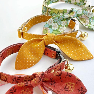 Cat Collar - "Sage Garden" - Retro Floral Botanical Green Cat Collar / Breakaway Buckle or Non-Breakaway / Cat, Kitten + Small Dog Sizes