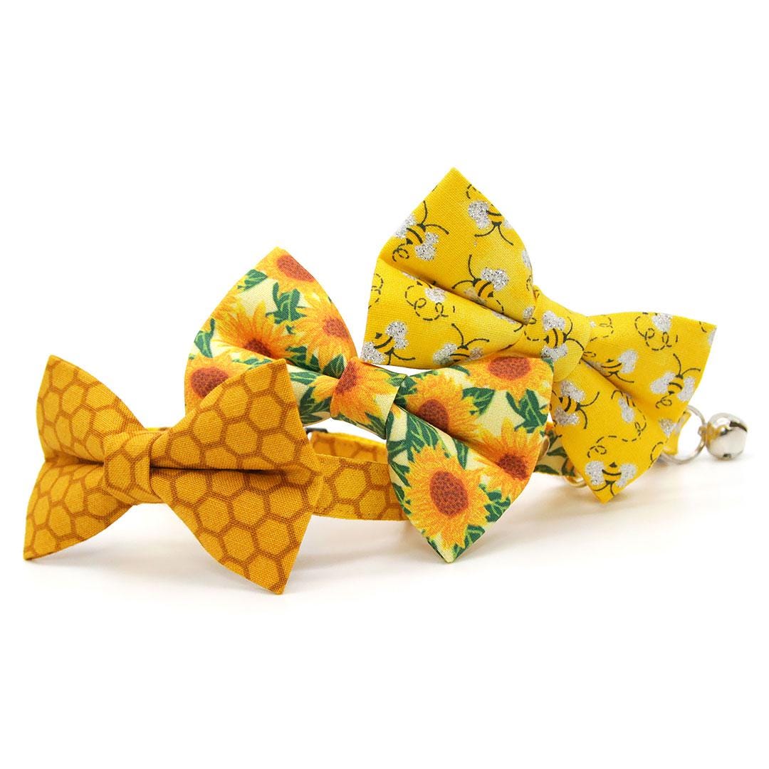 Honey Bow Tie + Cat Collar Set - "Honeycomb" - Yellow Cat Collar with Bow Tie / Bee Lover, Honeybee / Cat, Kitten, Small Dog Sizes