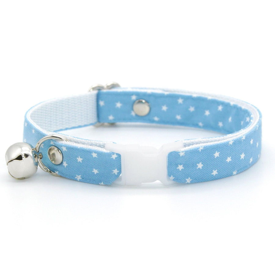 Chambray Cat Collar - "Lucky Star" - Little Stars on Light Blue Cat Collar / Breakaway Buckle or Non-Breakaway / Cat, Kitten + Small Dog Sizes