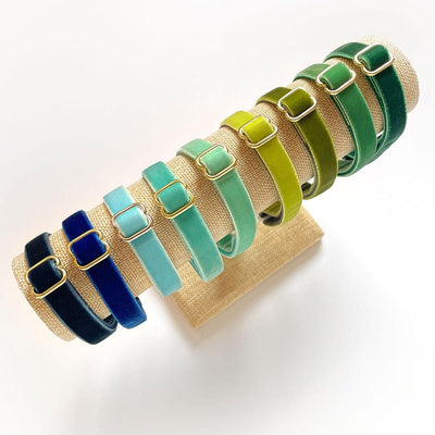 Cat Collar & Bunny Ear Bow Set - "Velvet - Apple Green" - Light Spring Green Velvet Cat Collar w/ Matching Bunny Bow Tie / Wedding, Birthday, Spring, Easter, Summer / Cat, Kitten + Small Dog Sizes