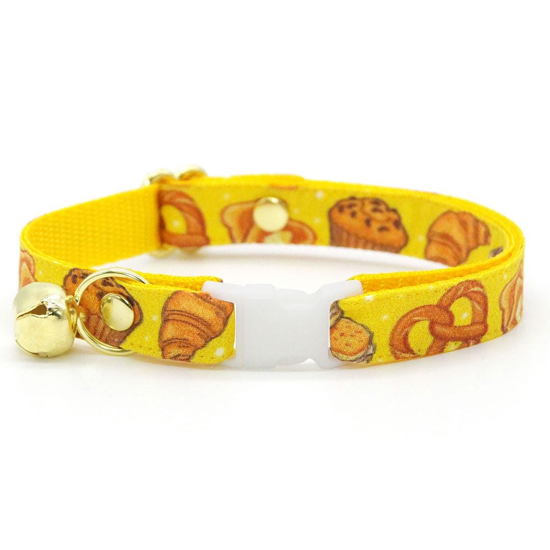 Bakery Cat Collar - "Bakery Bliss - Yellow" - Toast, Pretzel, Bread, Muffin, Bagel, Croissant, Food, Biscuit Cat Collar / Breakaway Buckle or Non-Breakaway / Cat, Kitten + Small Dog Sizes