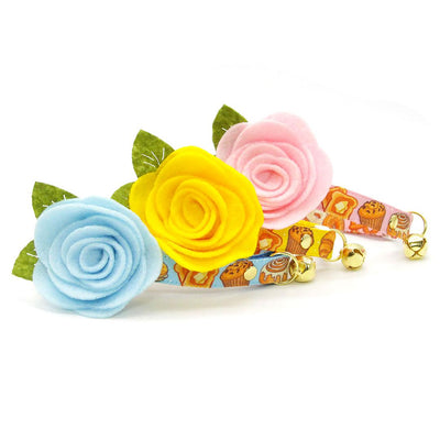 Bakery Cat Collar + Flower Set - "Bakery Bliss - Yellow" - Bread, Toast, Biscuit Cat Collar w/ Yellow Felt Flower (Detachable) / Cat, Kitten + Small Dog Sizes