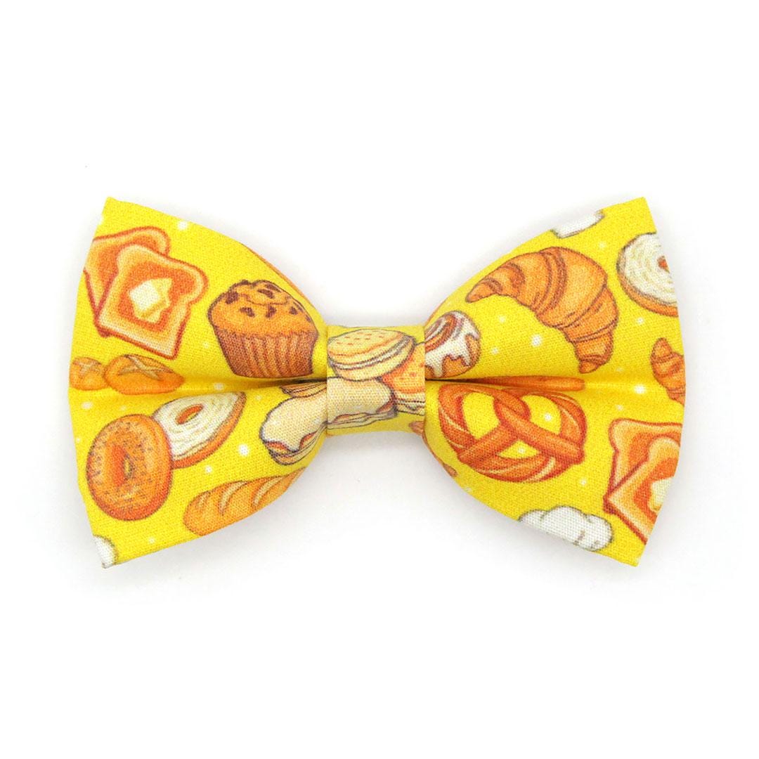 Bakery Bow Tie Cat Collar Set - "Bakery Bliss - Yellow" - Pastries & Bread Cat Collar with Bow Tie / Toast, Biscuit, Bagel, Breakfast Food, Muffin, Cinnamon Roll, Pretzel / Cat, Kitten, Small Dog Sizes