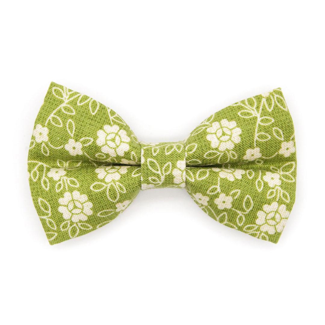 Floral Cat Bow Tie - "Moss" - Light Olive Green Bow Tie for Cat Collar / Chartreuse, Cottagecore, Botanical / Cat, Kitten + Small Dog Bowtie