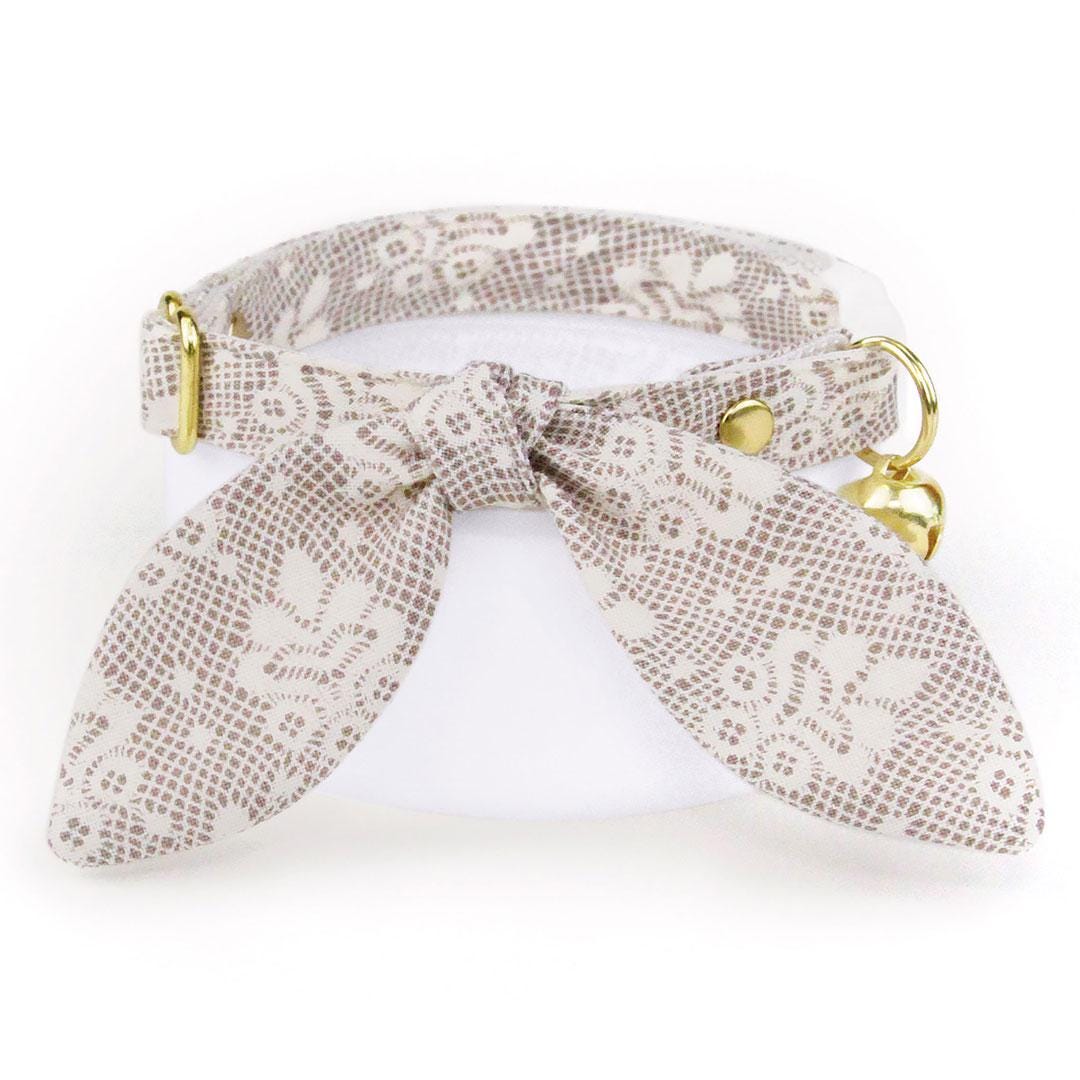 Lace Cat Collar - "Filigree Ivory" - Simulated Lace Cream Cat Collar / Wedding, Bridal / Breakaway Buckle or Non-Breakaway / Cat, Kitten + Small Dog Sizes