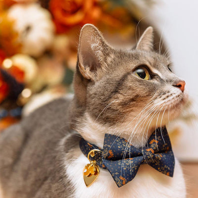Bow Tie Cat Collar Set - "Indigo Manor" - Navy Blue Cat Collar with Bow Tie / Farmhouse, William Morris / Cat, Kitten, Small Dog Sizes