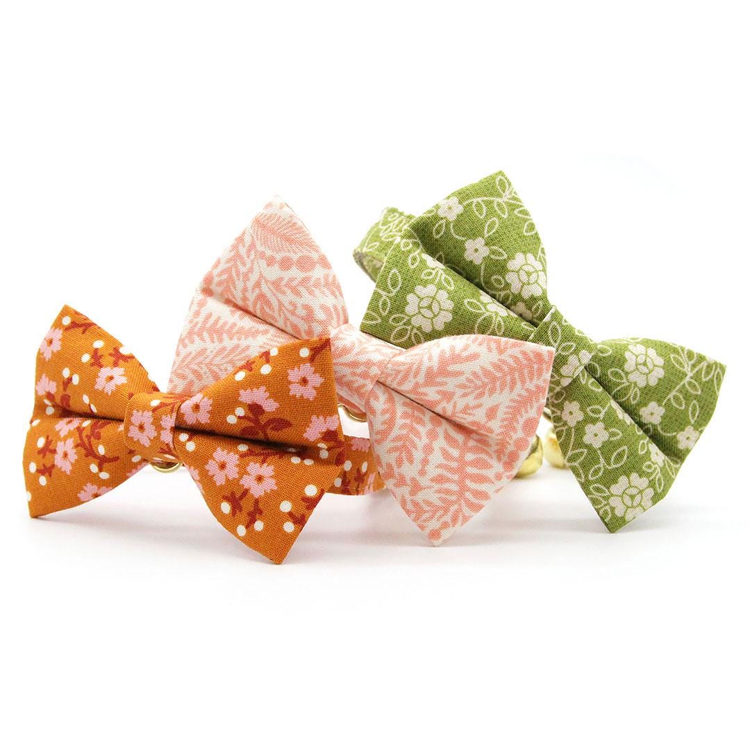 Cat Bow Tie - "Terra" - Peach Pink Fern Bow Tie for Cat Collar / Coral, Girl Cat, Cute / Cat, Kitten + Small Dog Bowtie