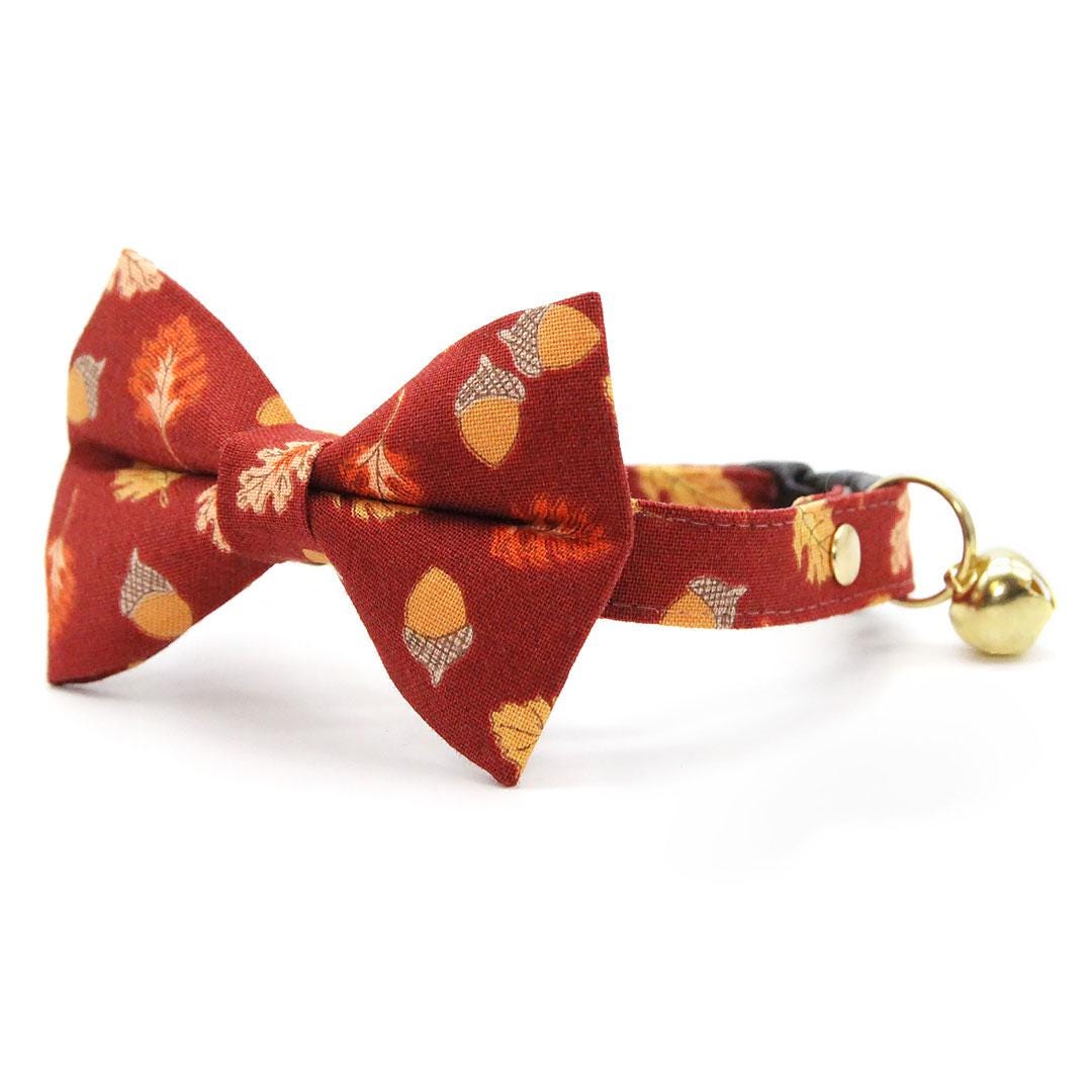 Fall Cat Collar - "Acorn Hill" - Burgundy Autumn Leaves Cat Collar / Thanksgiving / Breakaway Buckle or Non-Breakaway / Cat, Kitten + Small Dog Sizes