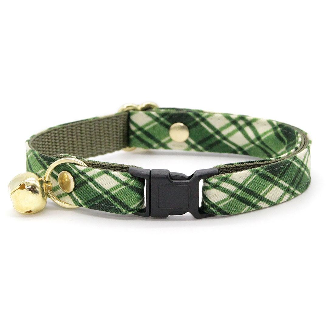 Cat Collar + Flower Set - "Pinecrest" - Green Plaid Cat Collar w/ Clover Green Felt Flower (Detachable) / Cat, Kitten + Small Dog Sizes