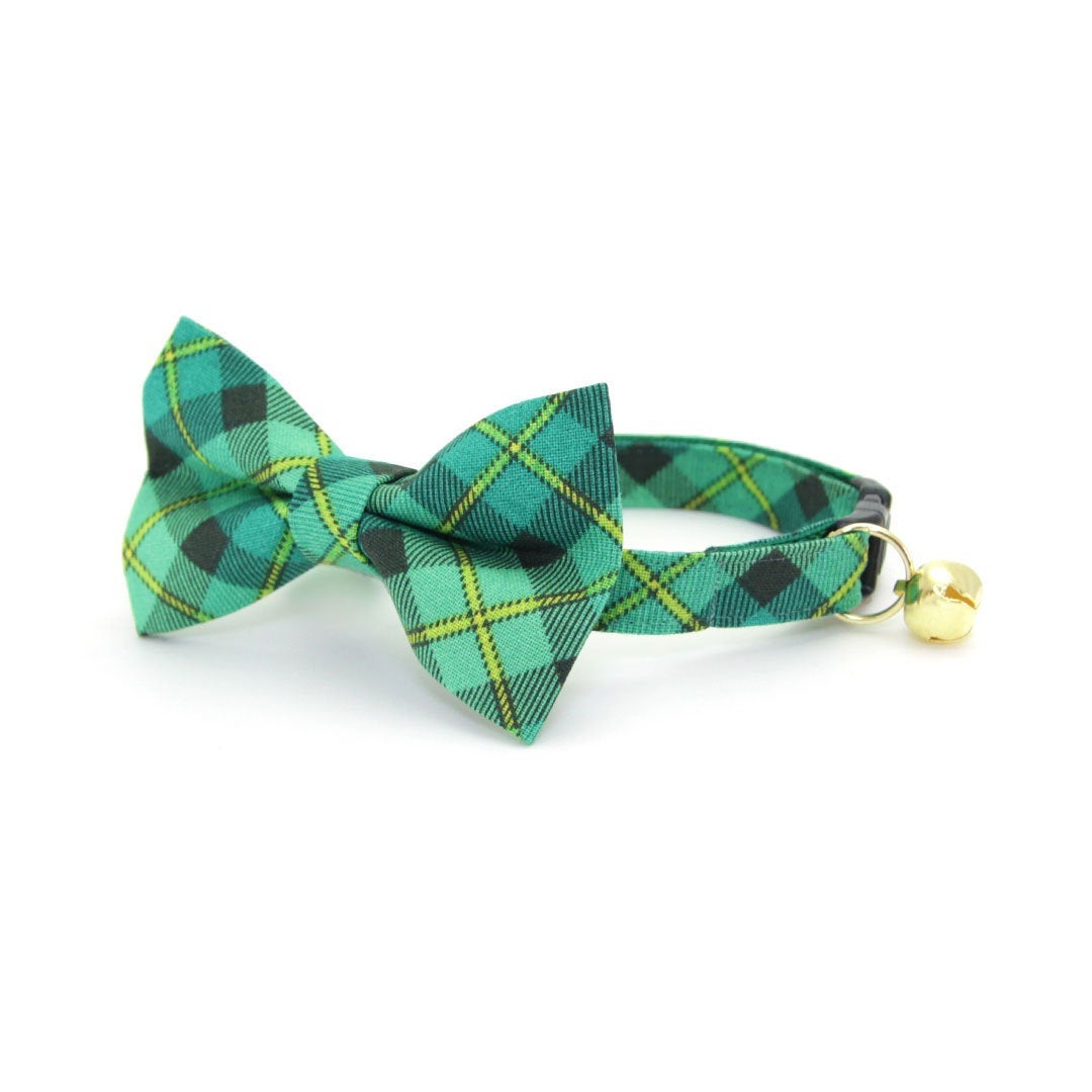 Bow Tie Cat Collar Set - "Dublin" - Plaid Green Cat Collar w/ Matching Bowtie (Removable) / St. Patrick's Day