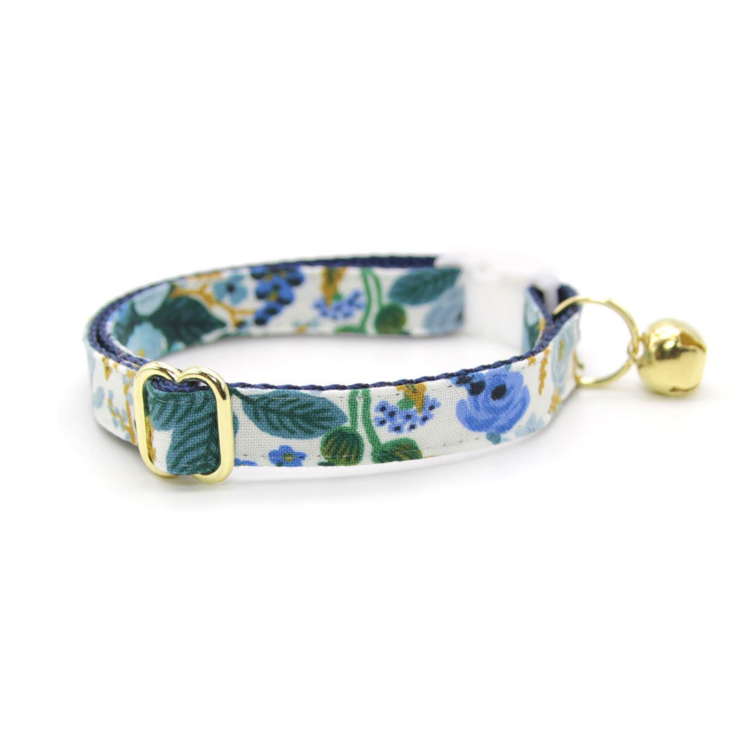 Rifle Paper Co® Cat Collar + Flower Set - "Indigo Garden" - Blue Floral Cat Collar w/ Sky Blue Felt Flower (Detachable)