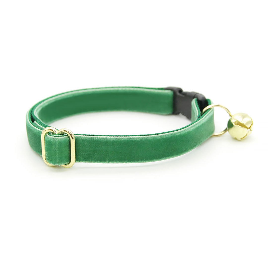 Bow Tie Cat Collar Set - "Velvet - Emerald Green" - Bright Holiday Green Velvet Cat Collar w/ Coordinating Bowtie / Cat, Kitten, Small Dog Sizes