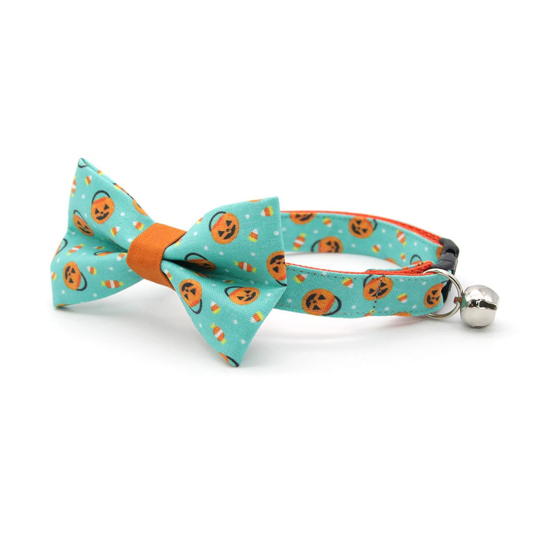 Bow Tie Cat Collar Set - "Party Pumpkins" - Trick-or-Treat Jackolantern Cat Collar w/ Matching Bowtie / Halloween / Cat, Kitten, Small Dog Sizes