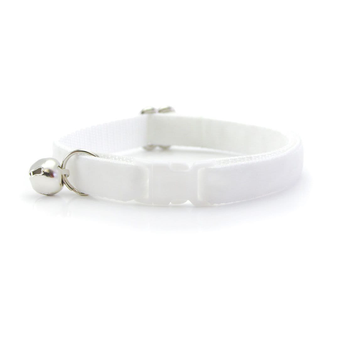 Bow Tie Cat Collar Set - "Velvet - Snowy White" - Pure White Velvet Cat Collar w/ Matching Bowtie / Cat, Kitten, Small Dog Sizes