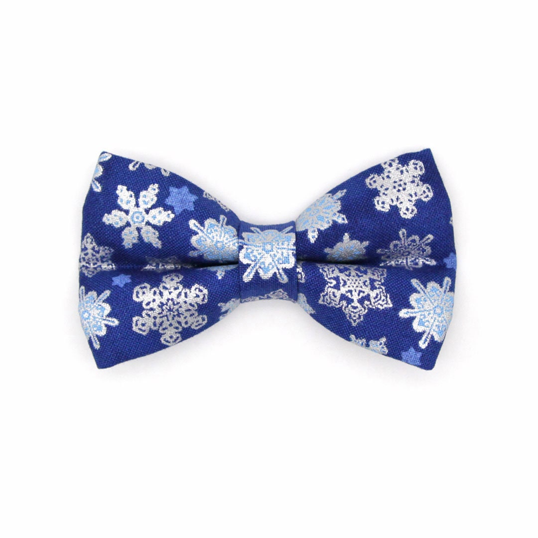 Bow Tie Cat Collar Set - "Shimmering Snowflakes - Blue" - Holiday Blue & Silver Metallic Cat Collar w/ Matching Bowtie / Winter Solstice / Cat, Kitten, Small Dog Sizes