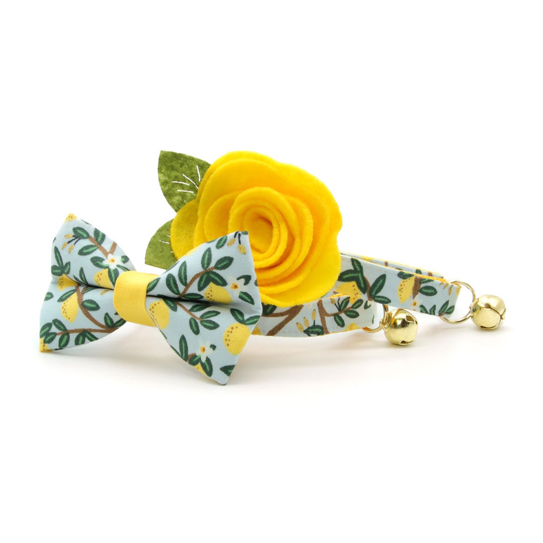 Cat Collar + Flower Set - "Lemon Drops" - Rifle Paper Co® Light Blue Cat Collar w/ Buttercup Yellow Felt Flower (Detachable)