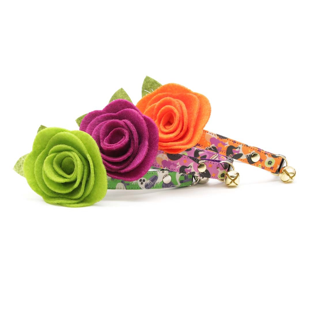 Cat Collar - "Ghostly Gathering" - Halloween Green Ghost Cat Collar / Haunted Graveyard, Cemetery, Skulls / Breakaway Buckle or Non-Breakaway / Cat, Kitten + Small Dog Sizes