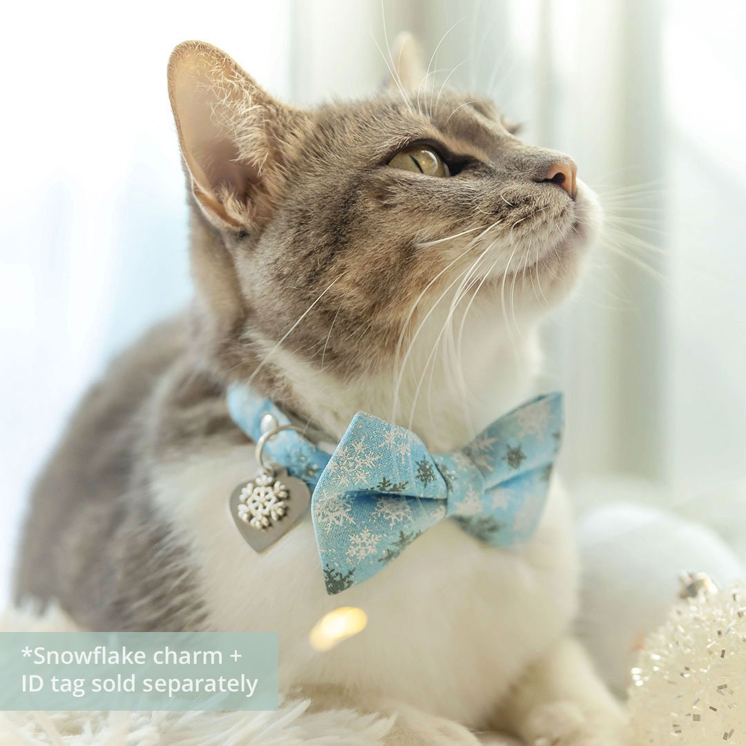 Bow Tie Cat Collar Set - "Snowflakes - Frosty Blue" - Holiday Snowflake Cat Collar w/ Matching Bowtie / Christmas, Winter, Solstice / Cat, Kitten, Small Dog Sizes