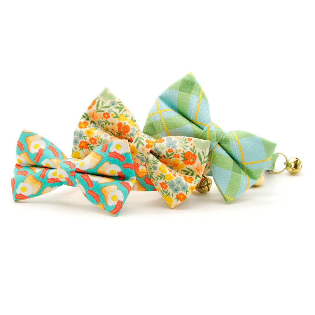 Bow Tie Cat Collar Set - "Breakfast Club" - Bacon, Eggs & Toast Cat Collar w/ Matching Bowtie / Food / Cat, Kitten, Small Dog Sizes