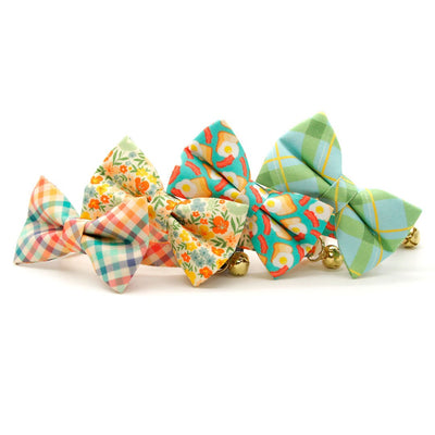 Pet Bow Tie - "Breakfast Club" - Bacon, Eggs & Toast Cat Bow Tie / Food / For Cats + Small Dogs (One Size)