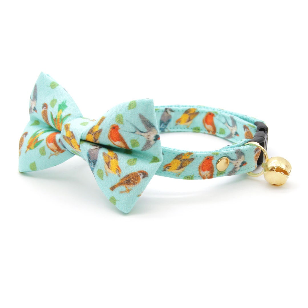 Bow Tie Cat Collar Set - "Birds of a Feather" - Robin's Egg Blue Bird Cat Collar w/ Matching Bowtie / Nature, Bird Lover, Audubon, Sibley / Cat, Kitten, Small Dog Sizes